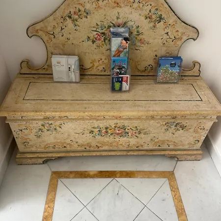 Queen - Luxury (adults Only) 게스트하우스 Forio di Ischia